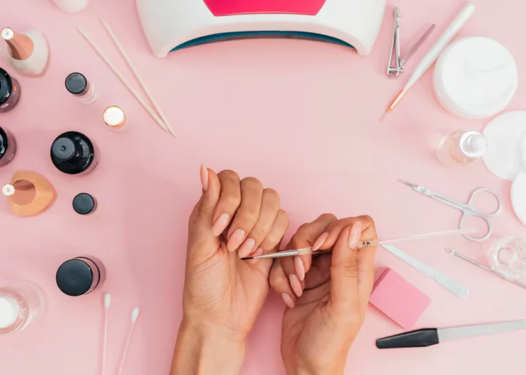 French tip Nails